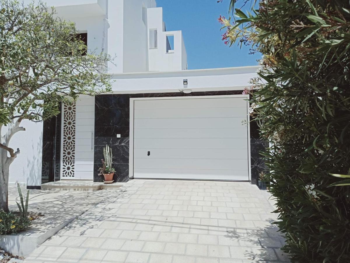 Appartements De Luxe Pres De La Mer Nabil Dış mekan fotoğraf